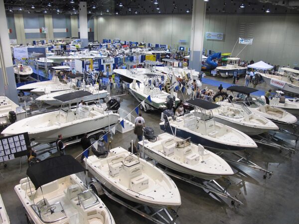 Ultimate guide for your perfect boat buying experience.